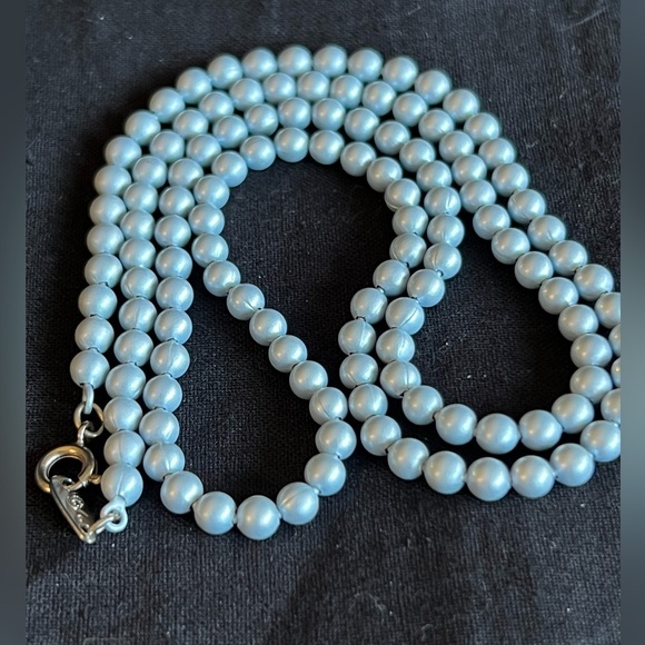 Oops A Daisy Lt Blue Necklace - Picture 2 of 9